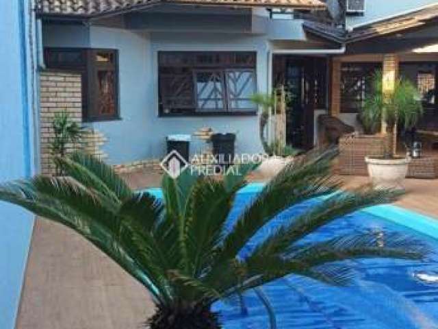 Casa com 2 quartos à venda na Rua João Nicolau, 109, Fátima, Canoas, 344 m2 por R$ 1.700.000