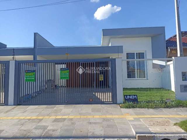 Casa com 3 quartos à venda na Rua Doutor Alfredo Angelo Filho, 602, Igara, Canoas, 140 m2 por R$ 870.000