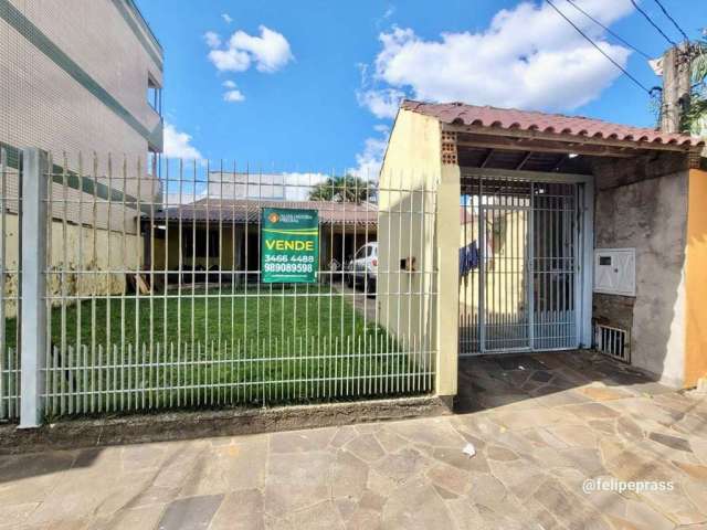 Casa com 2 quartos à venda na Acucena, 1067, Igara, Canoas, 200 m2 por R$ 498.200