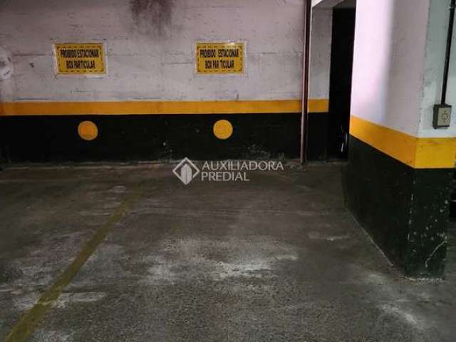 Garagem à venda na Santo Antonio, 522, Independência, Porto Alegre, 12 m2 por R$ 55.000