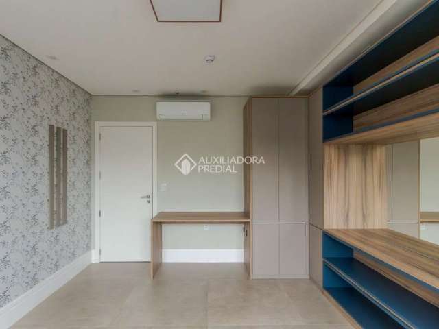 Sala comercial para alugar na Avenida Getúlio Vargas, 4831, Marechal Rondon, Canoas, 28 m2 por R$ 2.500