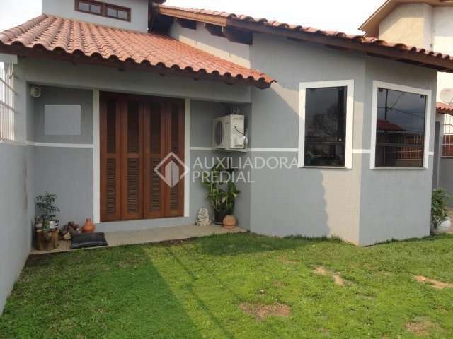 Casa em condomínio fechado com 3 quartos à venda na Rua Camboatás, 947, Igara, Canoas, 80 m2 por R$ 724.000