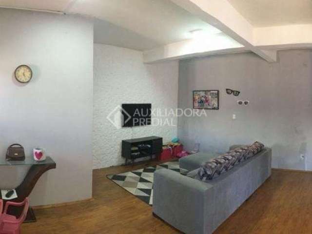 Casa em condomínio fechado com 3 quartos à venda na Rua Capistrano de Abreu, 659, Niterói, Canoas, 200 m2 por R$ 590.000