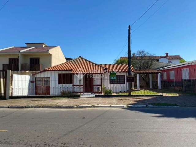 Casa com 3 quartos à venda na Rua Iraí, 236, Niterói, Canoas, 352 m2 por R$ 450.000