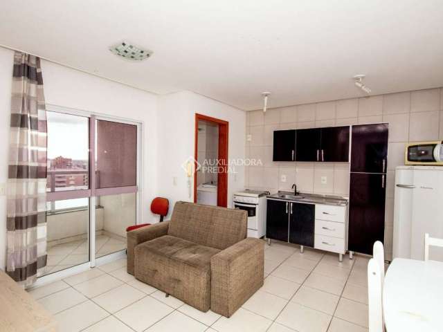 Apartamento com 1 quarto para alugar na Avenida Victor Barreto, 2138, Centro, Canoas, 46 m2 por R$ 1.600