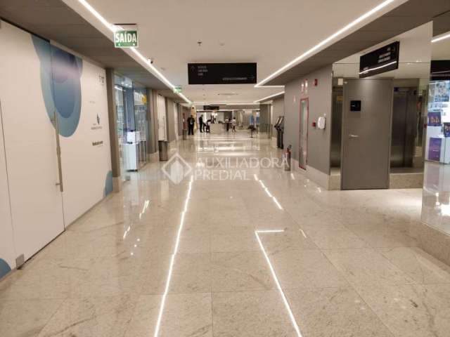 Sala comercial à venda na Avenida Getúlio Vargas, 4831, Centro, Canoas, 34 m2 por R$ 455.000