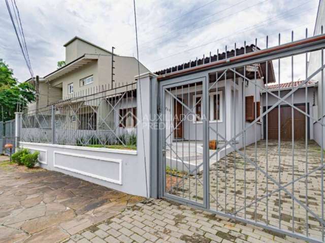 Casa com 2 quartos à venda na Avenida Doutor Severo da Silva, 783, Estância Velha, Canoas, 118 m2 por R$ 695.600