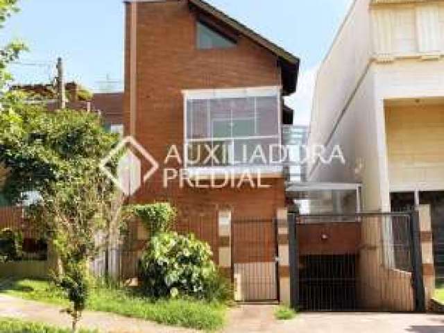 Casa em condomínio fechado com 2 quartos à venda na Rua São Leopoldo, 67, Vila Jardim, Porto Alegre, 174 m2 por R$ 640.000