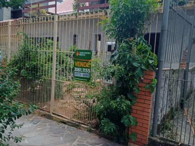 Casa com 2 quartos à venda na Rua Azevedo Sodré, 300, Passo da Areia, Porto Alegre, 300 m2 por R$ 900.000