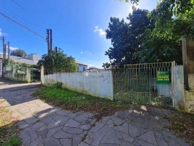 Terreno em condomínio fechado à venda na Avenida dos Prazeres, 688, Vila Jardim, Porto Alegre, 396 m2 por R$ 450.000