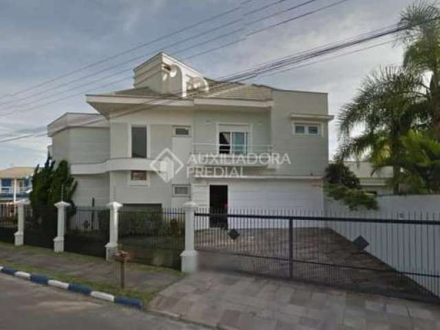 Casa em condomínio fechado com 3 quartos à venda na Rua Carlos Leopoldo Schüller, 712, Parque da Matriz, Cachoeirinha, 282 m2 por R$ 1.890.000