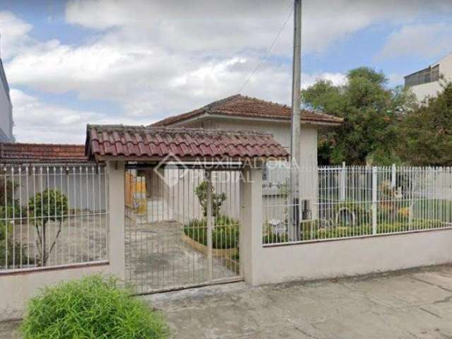 Terreno à venda na Rua Fernando Abbott, 783, Cristo Redentor, Porto Alegre, 454 m2 por R$ 595.000