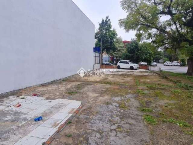 Terreno à venda na Rua Piauí, 229, Santa Maria Goretti, Porto Alegre, 281 m2 por R$ 550.000