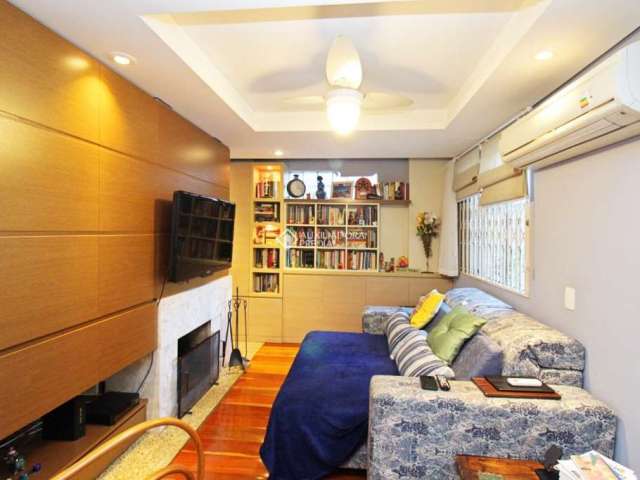 Apartamento com 2 quartos à venda na Rua Carlos Trein Filho, 566, Auxiliadora, Porto Alegre, 153 m2 por R$ 899.000