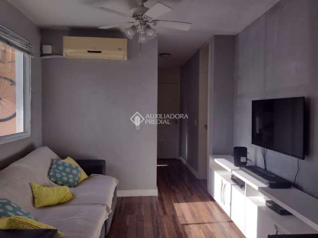 Apartamento com 3 quartos à venda na Avenida José Aloísio Filho, 411, Humaitá, Porto Alegre, 70 m2 por R$ 320.000