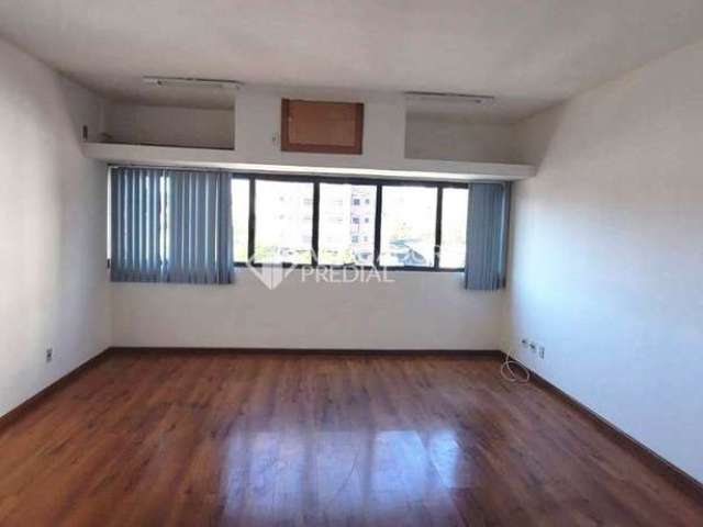 Sala comercial para alugar na Rua Itapeva, 90, Passo da Areia, Porto Alegre, 31 m2 por R$ 950