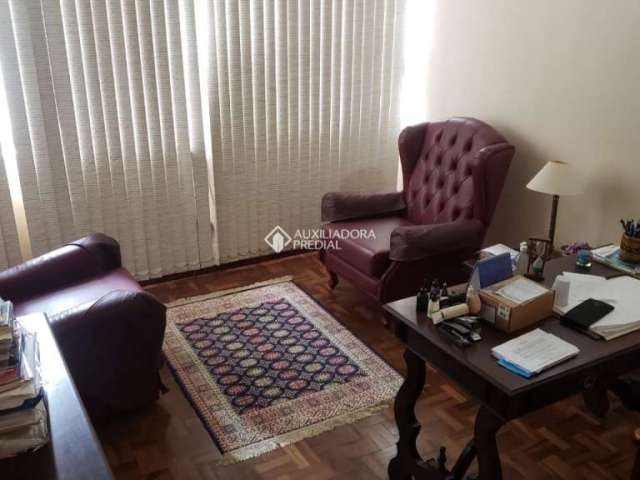 Sala comercial para alugar na Rua Professor Annes Dias, 166, Centro Histórico, Porto Alegre, 26 m2 por R$ 900