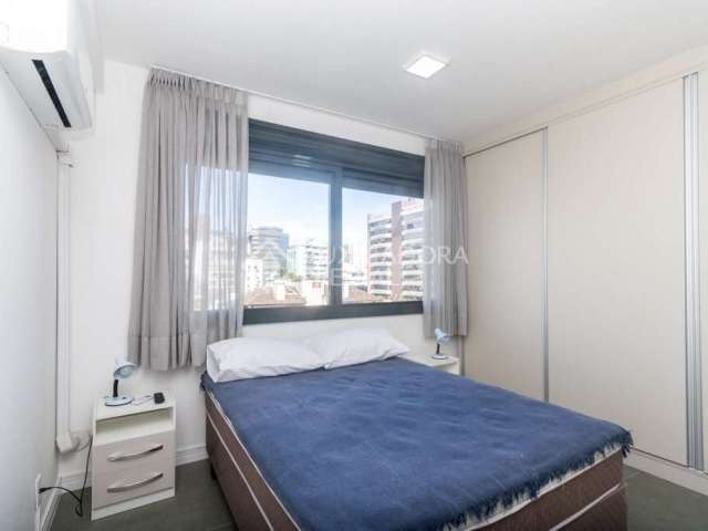 Apartamento com 1 quarto para alugar na Rua Tenente-Coronel Fabrício Pilar, 311, Mont Serrat, Porto Alegre, 26 m2 por R$ 3.370