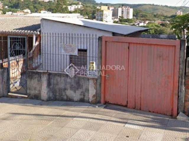 Casa em condomínio fechado com 1 quarto à venda na Rua Graciano Azambuja, 211, Partenon, Porto Alegre, 189 m2 por R$ 199.000