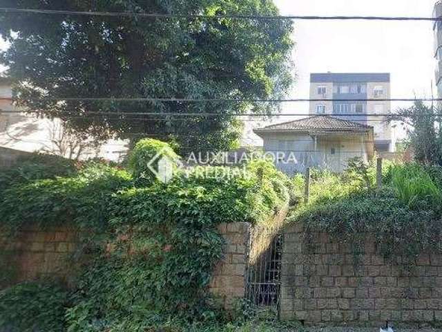 Terreno à venda na Rua Professor Bertrand Russel, 104, Vila Ipiranga, Porto Alegre, 360 m2 por R$ 450.000