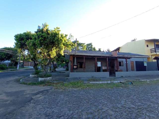 Casa com 2 quartos à venda na Avenida Doutor Mário Sperb, 2210, Rio Branco, São Leopoldo, 169 m2 por R$ 350.000