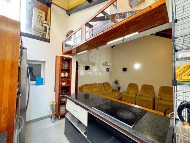 Casa em condomínio fechado com 4 quartos à venda na MARILAND, 1193, São João, Porto Alegre, 250 m2 por R$ 1.881.000