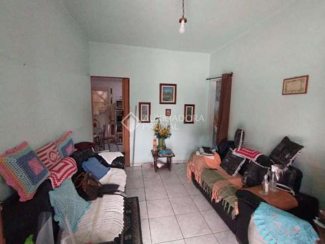 Apartamento com 3 quartos à venda na Avenida Brasiliano Índio de Moraes, 641, Passo da Areia, Porto Alegre, 59 m2 por R$ 250.000