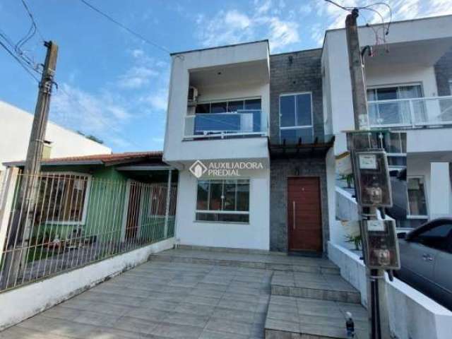 Casa com 2 quartos à venda na Avenida Nossa Senhora de Guadalupe, 1025, Hípica, Porto Alegre, 100 m2 por R$ 448.900