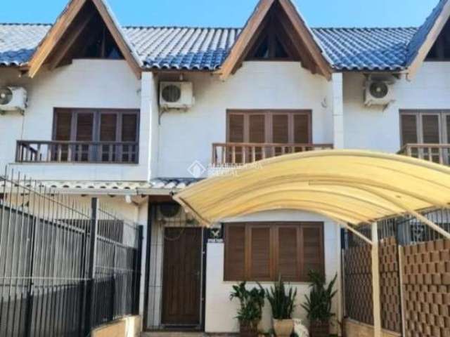 Casa com 2 quartos à venda na Rua Heitor Kramer, 250, Guarujá, Porto Alegre, 83 m2 por R$ 422.990