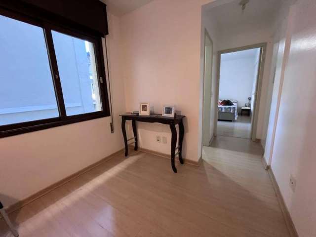 Apartamento com 1 quarto à venda na Avenida Coronel Lucas de Oliveira, 1831, Petrópolis, Porto Alegre, 36 m2 por R$ 324.000