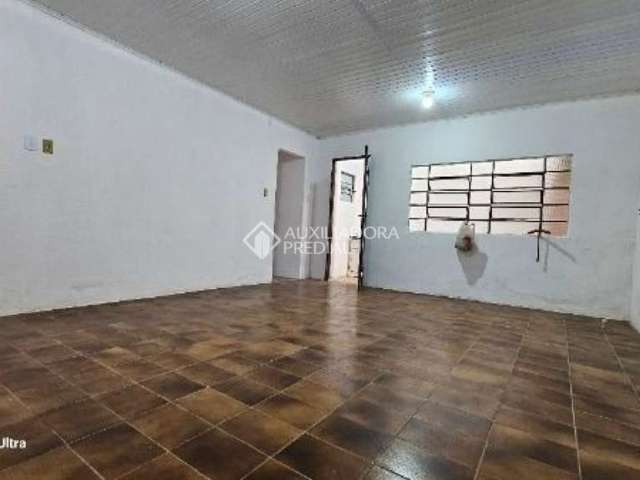 Casa com 3 quartos à venda na Rua Engenheiro Oscar de Oliveira Ramos, 3295, Restinga, Porto Alegre, 100 m2 por R$ 200.000