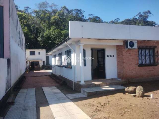 Casa com 2 quartos à venda na Avenida Juca Batista, 10072, Belém Novo, Porto Alegre, 81 m2 por R$ 456.000