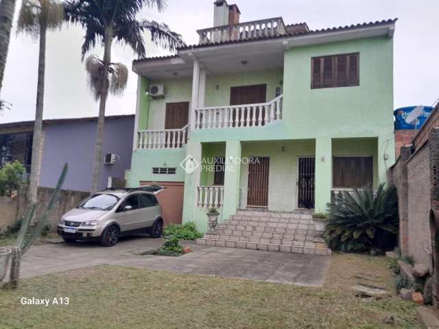 Casa com 4 quartos à venda na Avenida da Serraria, 820, Espírito Santo, Porto Alegre, 700 m2 por R$ 1.500.000