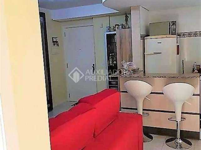 Apartamento com 2 quartos à venda na Estrada Campo Novo, 391, Ipanema, Porto Alegre, 55 m2 por R$ 235.000