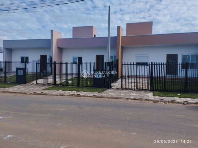 Casa com 2 quartos à venda na JOAO CORREA, 2, Vila Rica, Campo Bom, 65 m2 por R$ 318.800