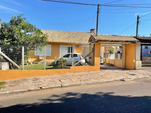 Casa com 2 quartos à venda na Rua Christian Huber, 252, Vila Nova, Novo Hamburgo, 140 m2 por R$ 498.000