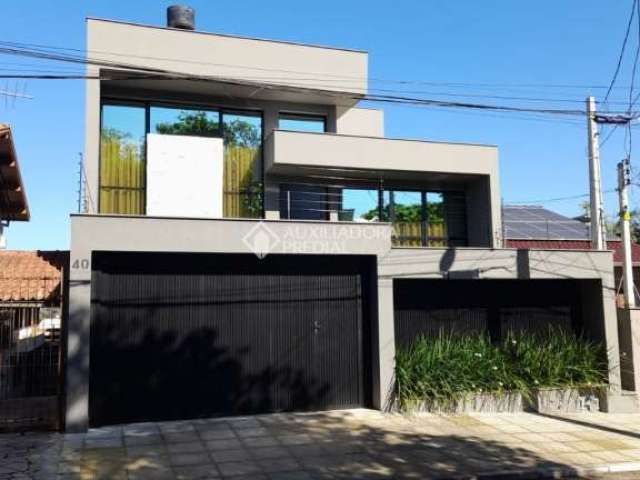 Casa com 3 quartos à venda na Rua Imbuia, 40, Guarani, Novo Hamburgo, 311 m2 por R$ 2.980.000