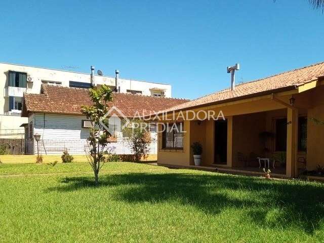 Casa com 3 quartos à venda na Rui Ramos, 45, Centro, Campo Bom, 208 m2 por R$ 1.080.000