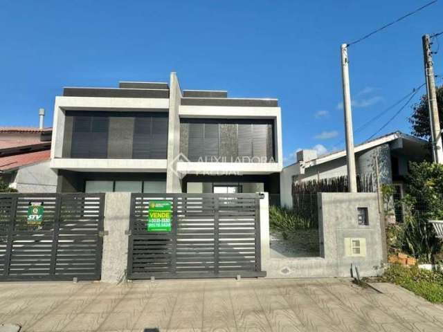 Casa com 3 quartos à venda na Rio Mampituba, 854, Centro, Xangri-Lá, 124 m2 por R$ 894.900