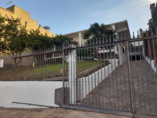 Casa com 3 quartos à venda na Rua dos Coqueiros, 136, Ideal, Novo Hamburgo, 228 m2 por R$ 852.000