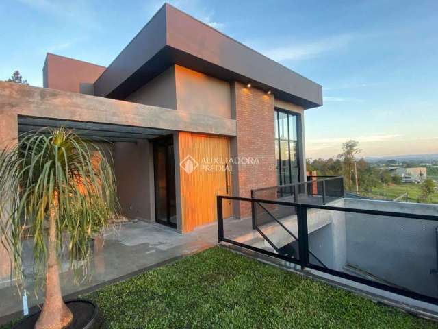 Casa com 3 quartos à venda na LIONS INTERNACIONAL, 298, Colina Deuner, Campo Bom, 184 m2 por R$ 1.390.000