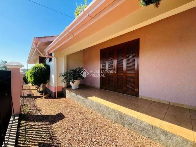 Casa com 3 quartos à venda na Rua das Palmas, 294, Encosta do Sol, Estância Velha, 148 m2 por R$ 650.000