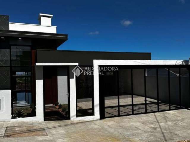 Casa com 3 quartos à venda na Waldemar Mosmann, 467, Jardim do Sol, Campo Bom, 155 m2 por R$ 899.000