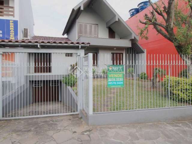 Casa em condomínio fechado com 3 quartos à venda na Avenida Vereador Adão Rodrigues de Oliveira, 520, Ideal, Novo Hamburgo, 263 m2 por R$ 900.000