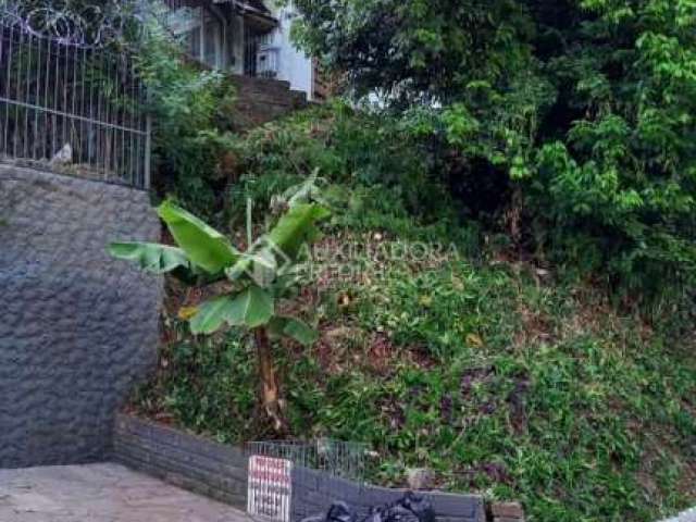 Terreno à venda na Rua Primeiro de Maio, 104, Guarani, Novo Hamburgo, 290 m2 por R$ 160.000