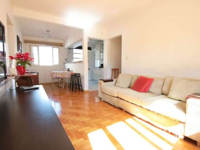 Apartamento com 2 quartos à venda na Rua Eudoro Berlink, 920, Auxiliadora, Porto Alegre, 77 m2 por R$ 450.000