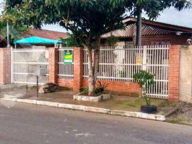 Casa em condomínio fechado com 2 quartos à venda na SANTA RAQUEL, 199, Olaria, Canoas, 70 m2 por R$ 300.000