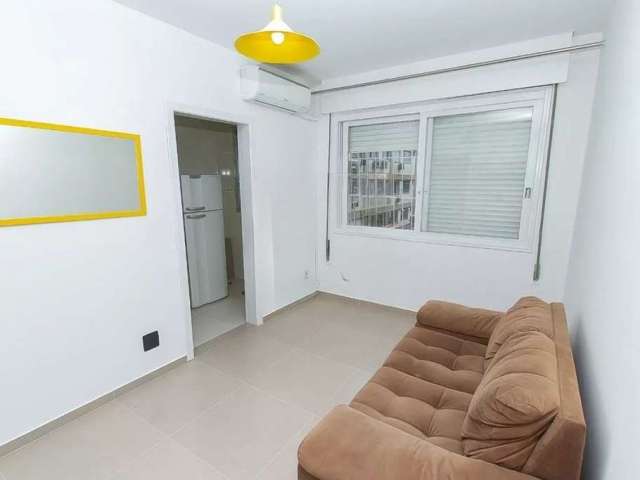 Apartamento com 1 quarto à venda na Rua Doutor Eduardo Chartier, 1043, Passo da Areia, Porto Alegre, 35 m2 por R$ 225.000