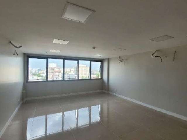 Sala comercial à venda na Assis Brasil, 2827, Passo da Areia, Porto Alegre, 46 m2 por R$ 655.500