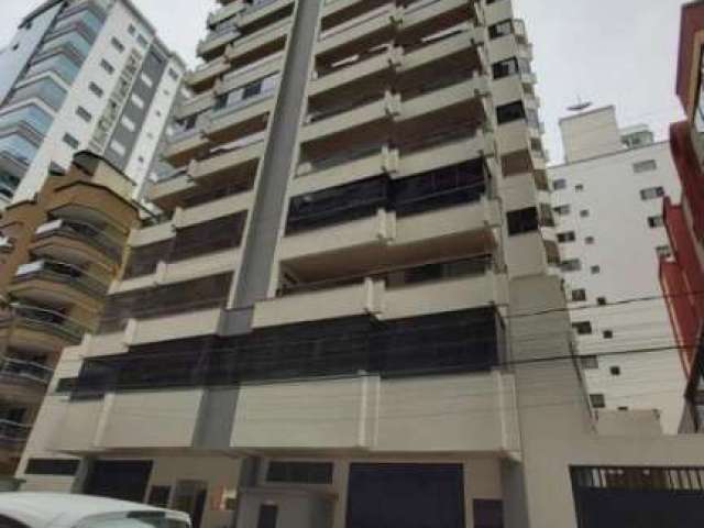 Apartamento 4 ou + dormitórios para Temporada em Itapema / SC no bairro Meia Praia